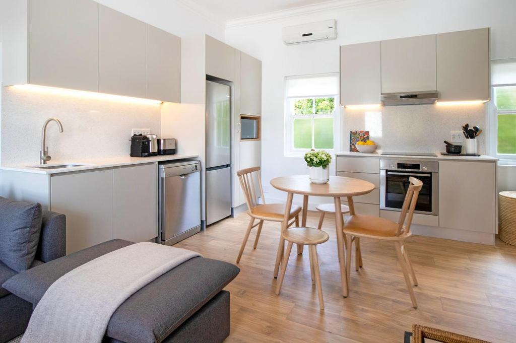 Middedorp Apartments Stellenbosch Bagian luar foto